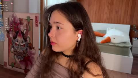 Snapshot of plumybun chatting on April 11, 12:37 am Acey online show from April 11, 12:37 am