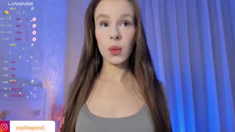 Snapshot of plusvibe chatting on February 13, 3:46 pm Sophie online show from February 13, 3:46 pm