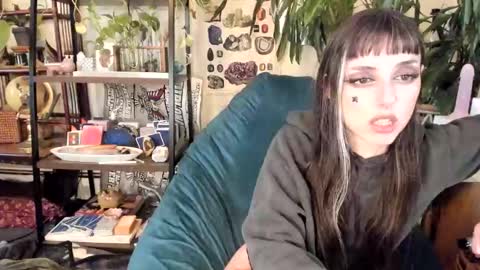 Snapshot of pluto_astrology chatting on October 22, 6:40 pm Goddess Pluto online show from October 22, 6:40 pm