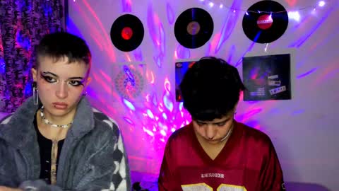   online show from December 2, 12:52 am