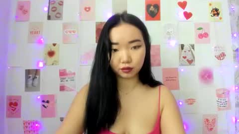 Snapshot of pocahontas654 chatting on February 14, 3:22 am Erica online show from February 14, 3:22 am