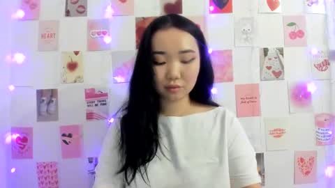 Snapshot of pocahontas654 chatting on February 17, 4:04 pm Erica online show from February 17, 4:04 pm