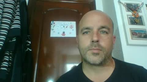 Snapshot of pocoyotop chatting on December 3, 1:10 pm pocoyotop online show from December 3, 1:10 pm