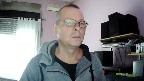 Polako online show from April 8, 2:50 pm