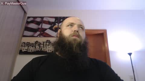 Bear online show from October 6, 3:04 am