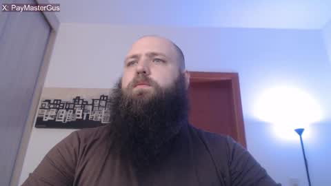 Bear online show from November 5, 6:02 am