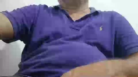 Snapshot of poli475 chatting on April 19, 10:47 am poli online show from April 19, 10:47 am