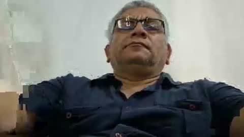 Snapshot of poli475 chatting on May 4, 7:54 pm poli online show from May 4, 7:54 pm