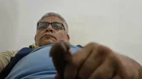 Snapshot of poli475 chatting on May 7, 6:08 am poli online show from May 7, 6:08 am