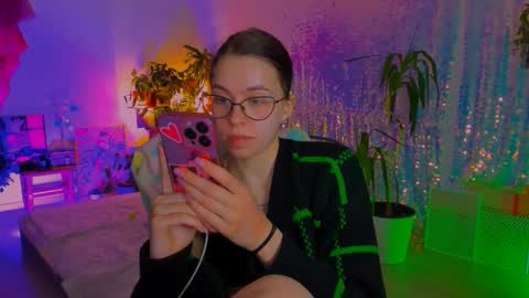 Martha online show from March 10, 5:07 pm