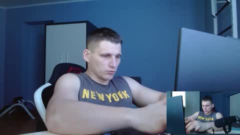 Poliglotjoe2 online show from February 21, 10:27 am