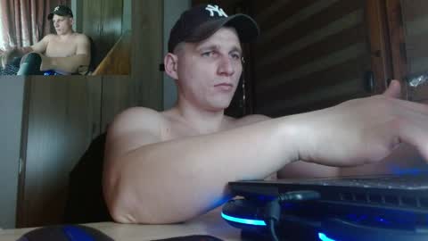 Poliglotjoe2 online show from April 7, 6:08 pm