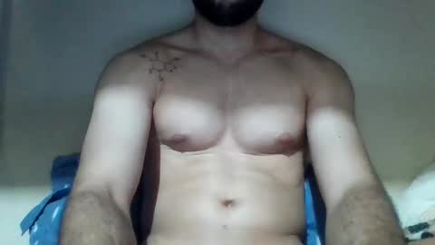 Snapshot of pollaa_19 chatting on October 31, 8:15 am pollaa_19 online show from October 31, 8:15 am