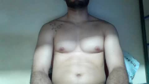 Snapshot of pollaa_19 chatting on August 3, 8:01 pm pollaa_19 online show from August 3, 8:01 pm