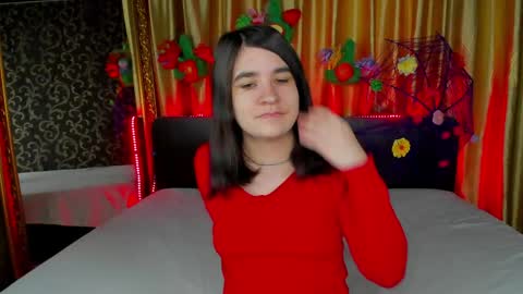 Polly online show from March 8, 7:01 am