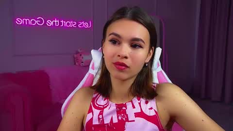 Snapshot of pollylanders chatting on September 14, 6:34 am Polly online show from September 14, 6:34 am