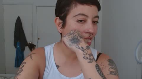 Poly online show from October 2, 7:43 pm