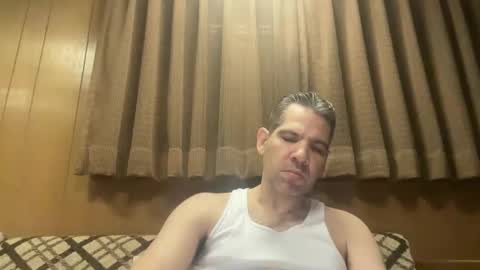 Snapshot of ponchynyc chatting on February 18, 5:31 am PONCH online show from February 18, 5:31 am