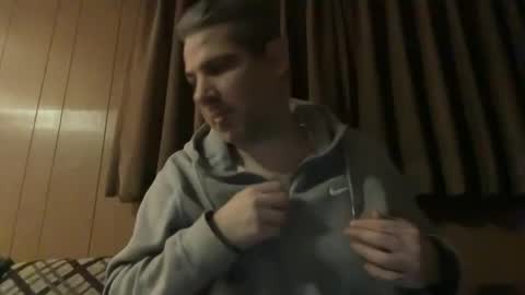 Snapshot of ponchynyc chatting on February 21, 6:40 am PONCH online show from February 21, 6:40 am