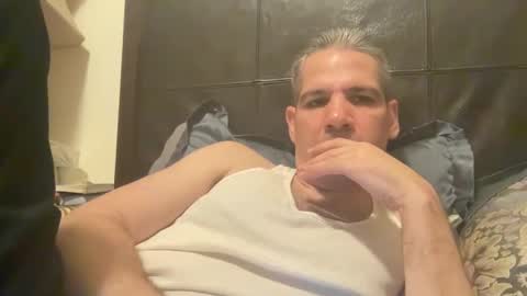 Snapshot of ponchynyc chatting on September 27, 10:59 pm PONCH online show from September 27, 10:59 pm