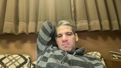 Snapshot of ponchynyc chatting on October 18, 4:59 am PONCH online show from October 18, 4:59 am