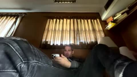 PONCH online show from April 3, 8:18 pm