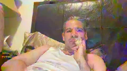 Snapshot of ponchynyc chatting on May 2, 2:05 am PONCH online show from May 2, 2:05 am