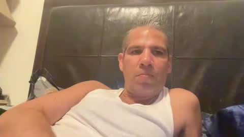 Snapshot of ponchynyc chatting on June 18, 11:42 pm PONCH online show from June 18, 11:42 pm