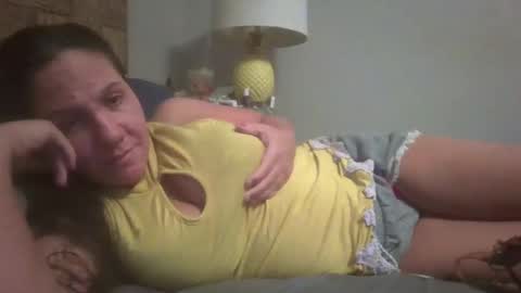 Snapshot of pooncahantits chatting on December 29, 1:34 am Emily at Home online show from December 29, 1:34 am