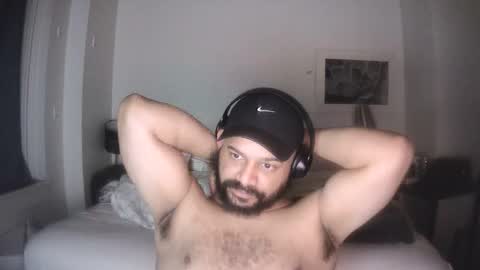 popfizzt online show from November 17, 2:39 am