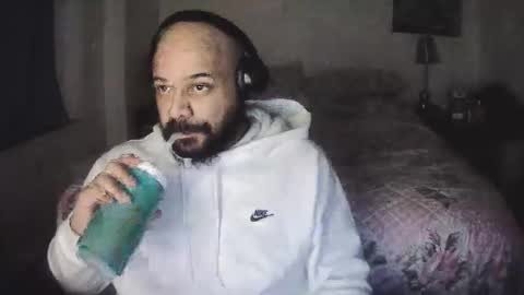 popfizzt online show from November 23, 9:58 pm