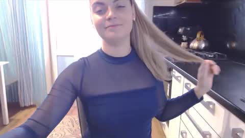 popkornmolli online show from November 13, 8:13 am