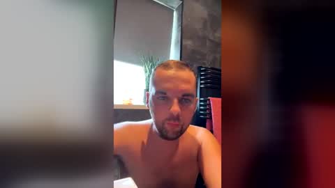 Snapshot of poppergoduk chatting on July 22, 1:36 pm poppergoduk online show from July 22, 1:36 pm