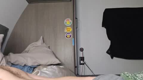 Snapshot of poppunk4life chatting on October 29, 10:55 pm Kyle online show from October 29, 10:55 pm