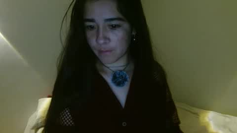 porcelainlux online show from June 9, 2:12 am