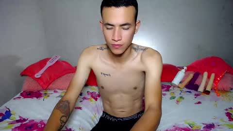 Snapshot of porn_sexy chatting on February 10, 4:52 am NICKKYMARTIN online show from February 10, 4:52 am