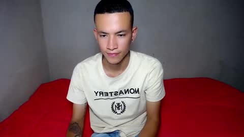 Snapshot of porn_sexy chatting on February 14, 7:12 pm NICKKYMARTIN online show from February 14, 7:12 pm