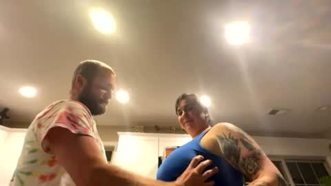Snapshot of pornwatchingcouple chatting on June 14, 4:14 am pornwatchingcouple online show from June 14, 4:14 am