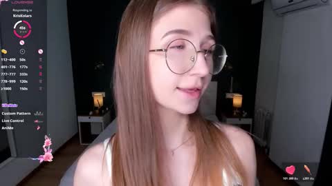 Elizabeth online show from February 5, 7:18 pm