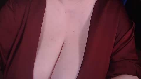 Snapshot of posh_mistress chatting on September 9, 6:29 pm PoshMistres online show from September 9, 6:29 pm