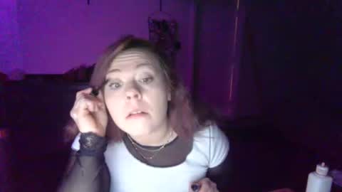 Snapshot of posionedxpeach chatting on October 24, 1:13 am posionedxpeach online show from October 24, 1:13 am