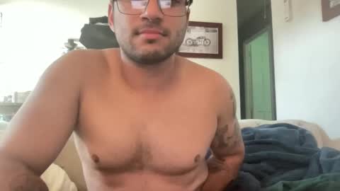 poundsalot69 online show from September 15, 5:24 pm