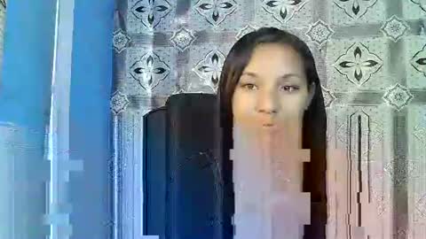 Snapshot of power_sexy chatting on April 28, 4:17 am LARISSAH online show from April 28, 4:17 am