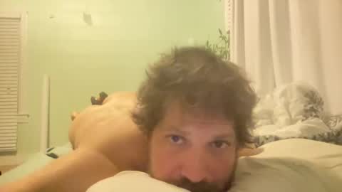 Snapshot of ppostu chatting on October 29, 3:31 am ppostu online show from October 29, 3:31 am