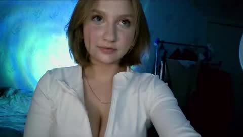 pr_in_cess_ online show from November 5, 7:47 pm