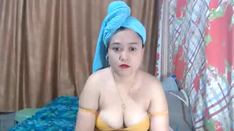 Snapshot of precious0088 chatting on May 29, 1:58 am precious0088 online show from May 29, 1:58 am