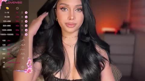 Snapshot of precious_amber69 chatting on October 27, 1:09 am Oh my Amber online show from October 27, 1:09 am