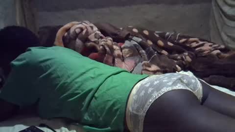 precious_nesh online show from June 16, 3:42 am