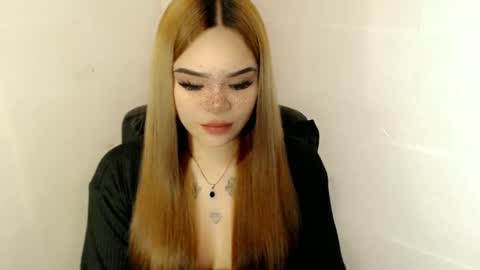 Snapshot of preciousangel69xxx chatting on September 30, 5:56 am MAXXINE online show from September 30, 5:56 am
