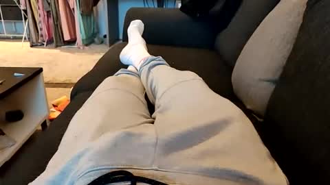 precummilker online show from March 2, 3:30 pm